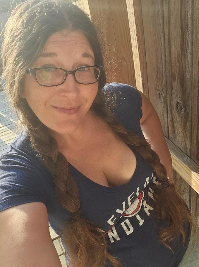 alex ro add Pawg Glasses photo
