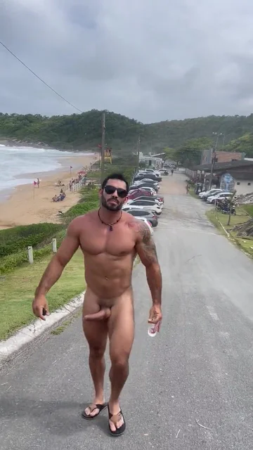 Public Nude Walking 8798