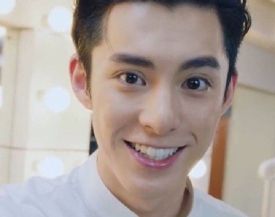 billy silvis add Dylan Wang Girlfriend photo