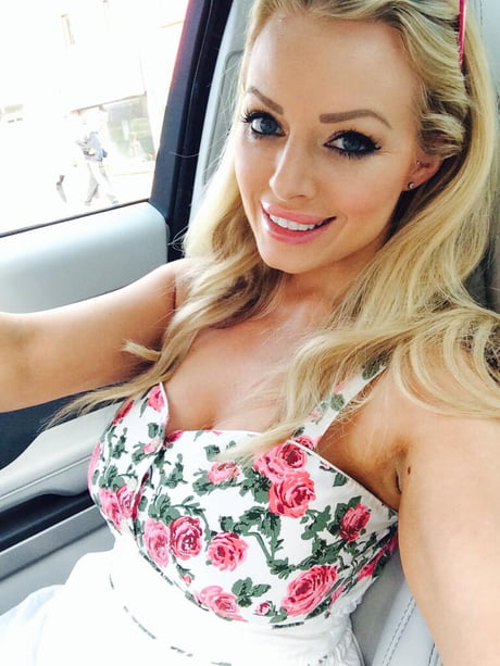 ashley bassett add Hannah Claydon photo