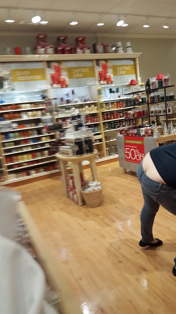 andrew fretter add Girls Buttcrack photo