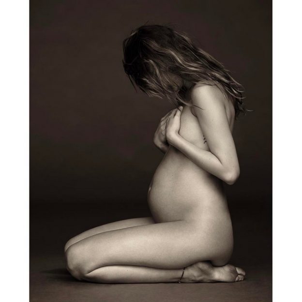 donna lee robertson add Behati Prinsloo Nude photo