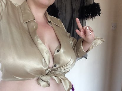 chris vancampen add Big Boobs Braless photo