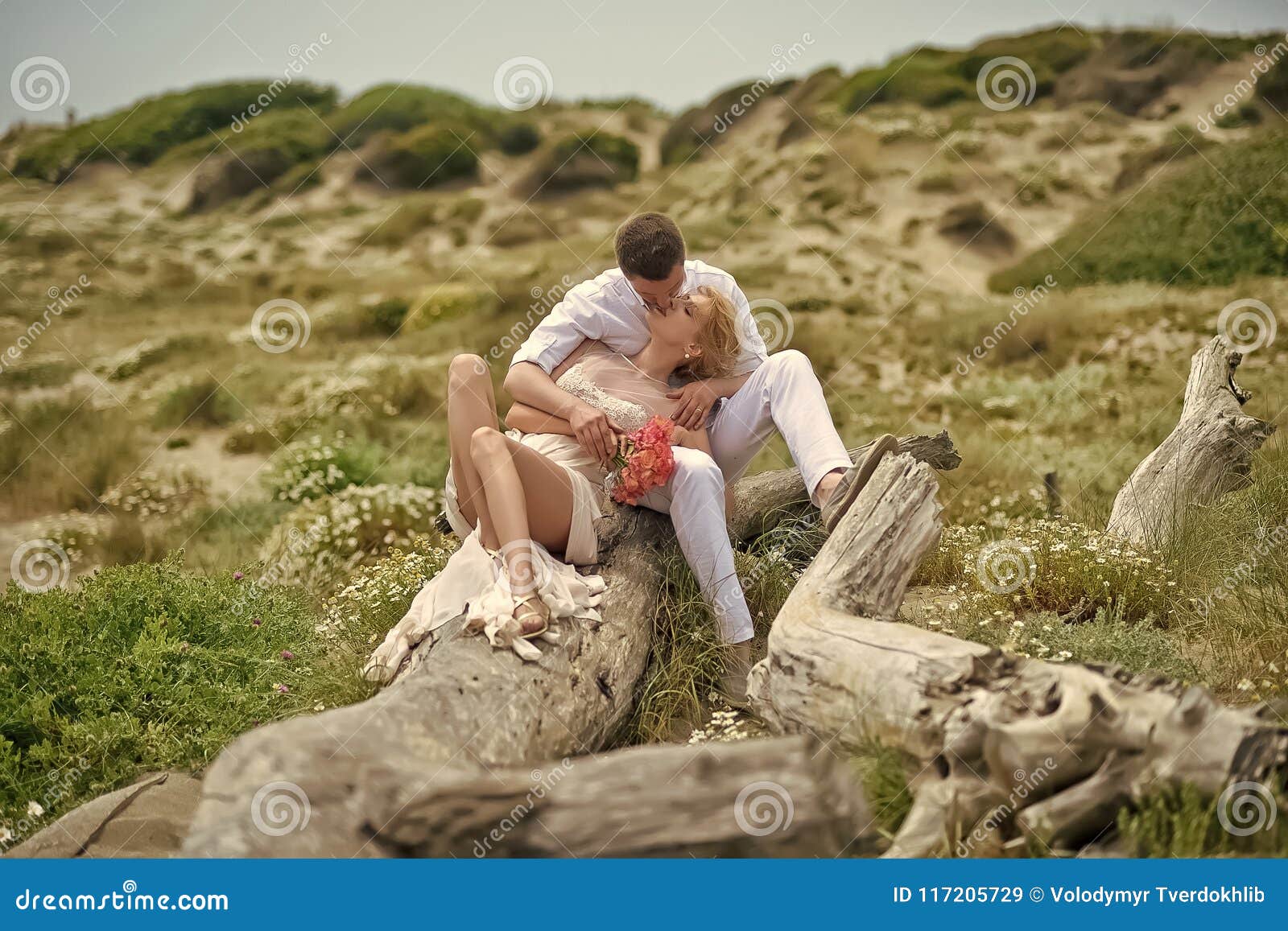 ainah taratingan add Having Sex Outdoors photo