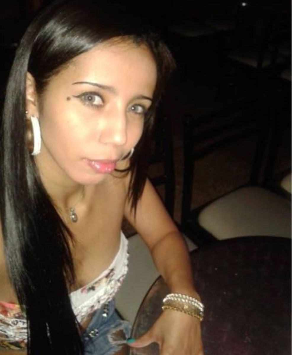 angel vinoya add Karla Lane Naked photo