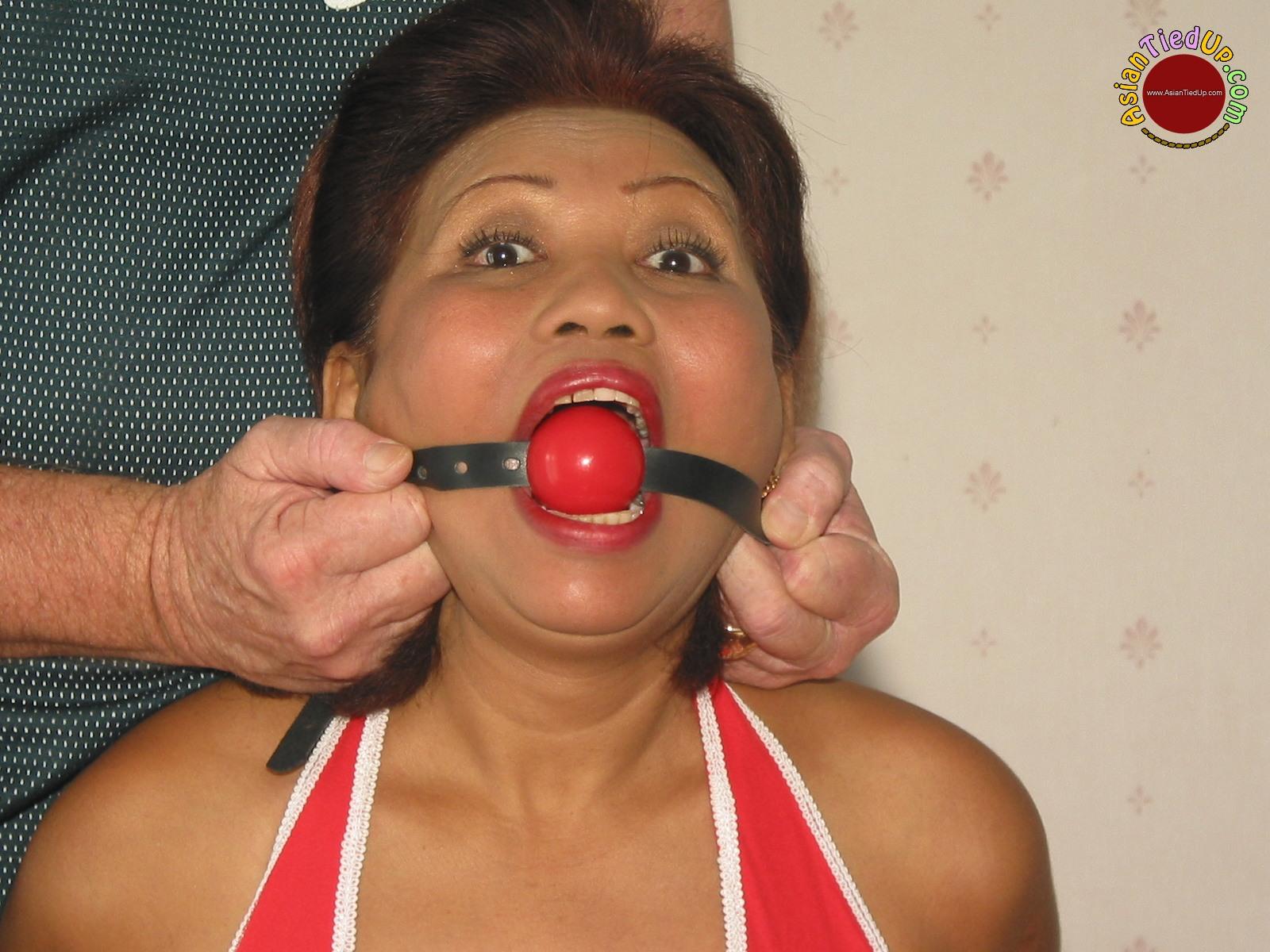 chris toenjes add Asian Mature Bdsm photo