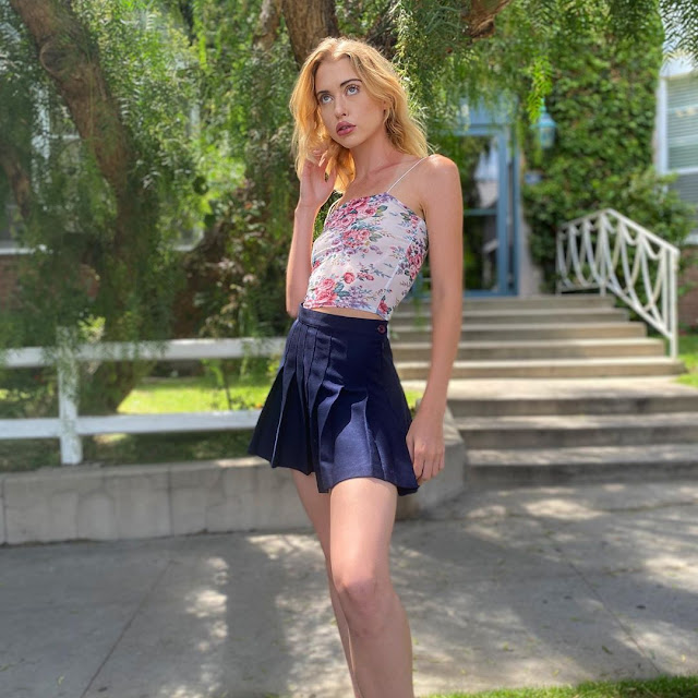 aimee townley add Stepsis Kelly photo