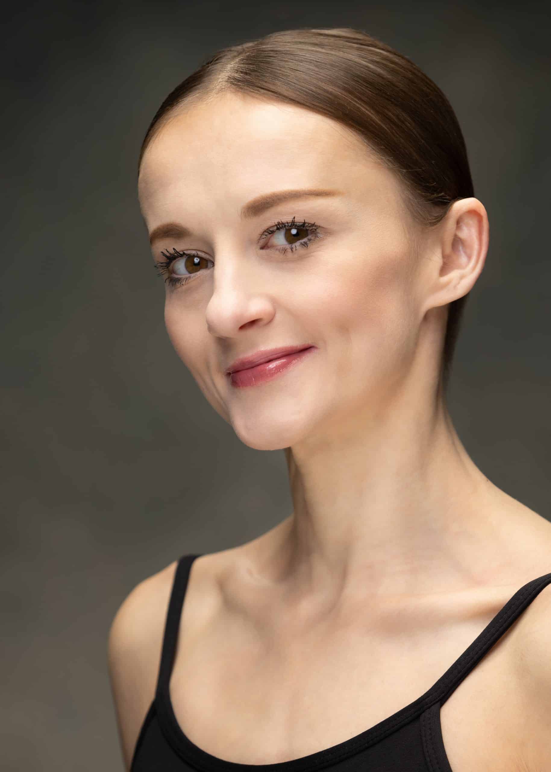 casie graves add Oksana Rose photo