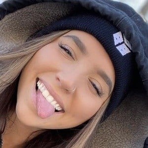 andy mccomas add Tyla Decker photo