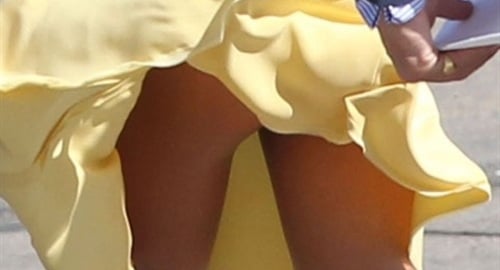 Royal Upskirts 9207