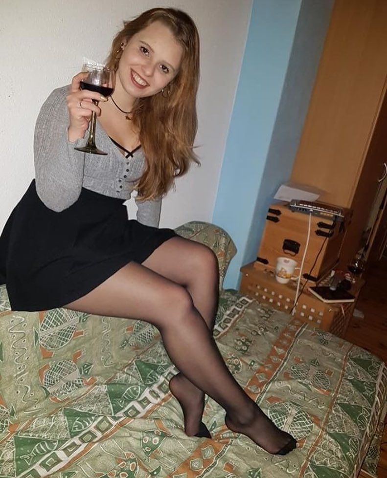 dan petre add Upskirt Stockings photo