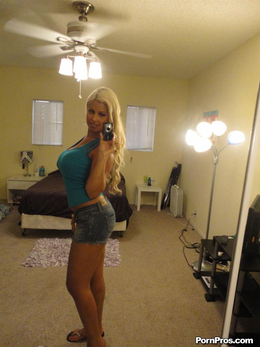 ajmal jami add Bridgette B Selfie photo