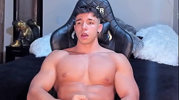 Muscle Porn Guys 12253