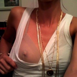 carla charter add Leaked Jessica Alba photo