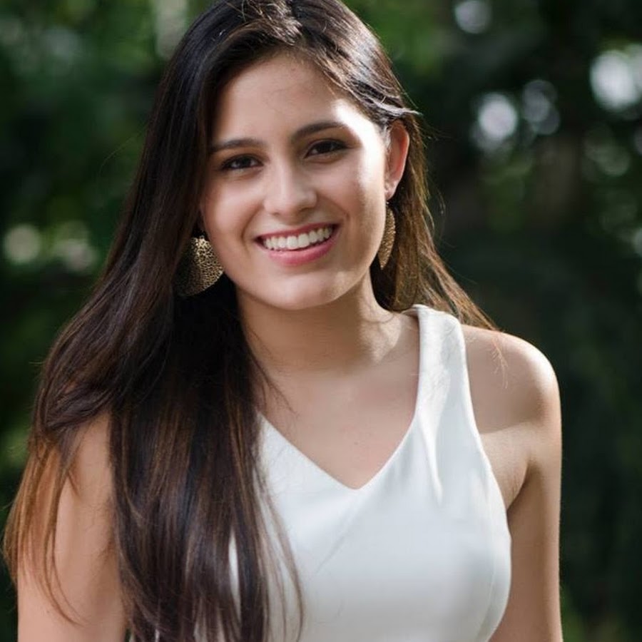 brittany nicole erickson add Isabella Uzcategui photo
