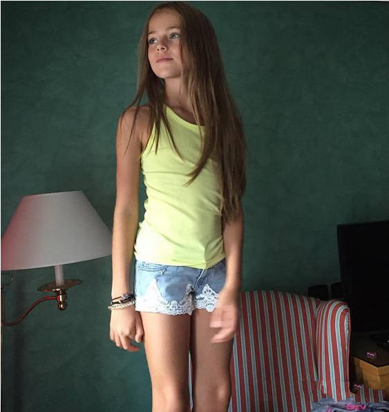 allie schulz add Videos Pornos Adolecentes photo