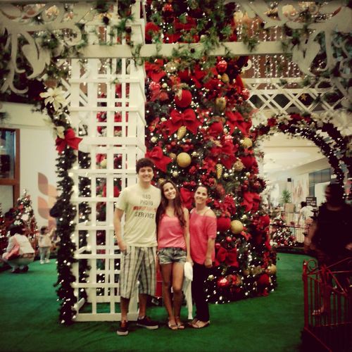 darren phoon add Gabrielle Santini photo