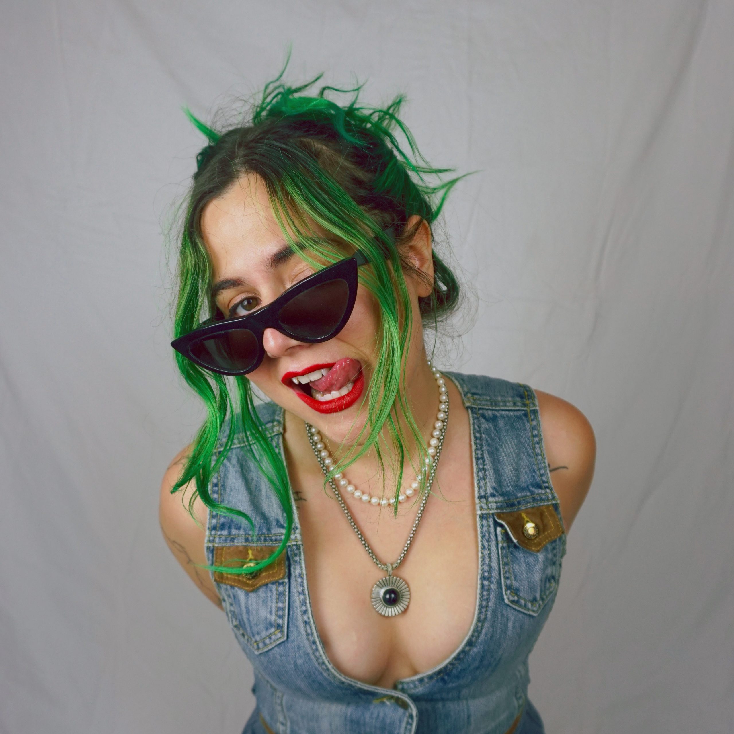 alisha dynan add Briana Blaze photo