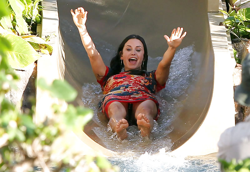 cha cha aja add Courtney Cox Nip Slip photo