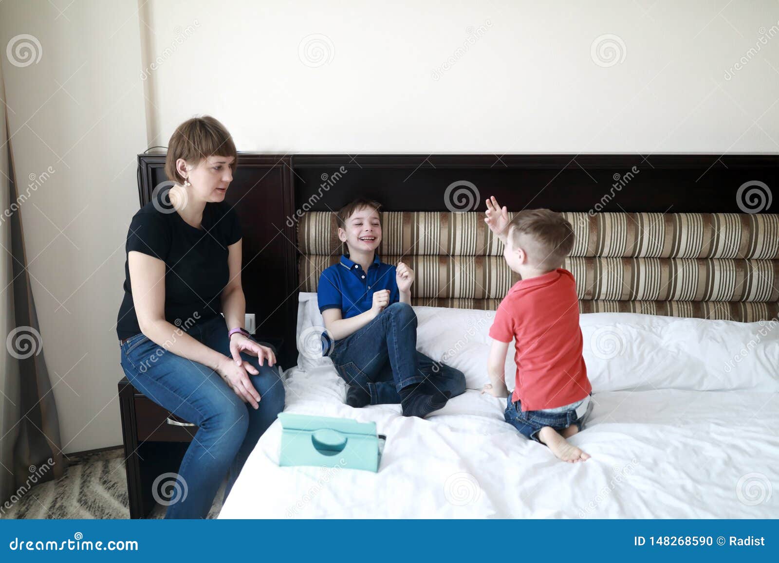 colleen justice add Stepmom Shares Bed With Son photo