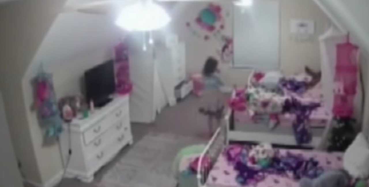 ajibola add Mom And Daughter Cam Show photo