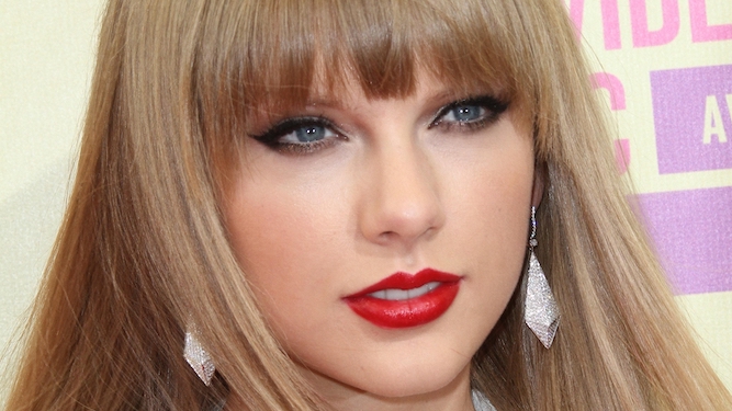 amanda bosh add Taylor Swift Blowjobs photo