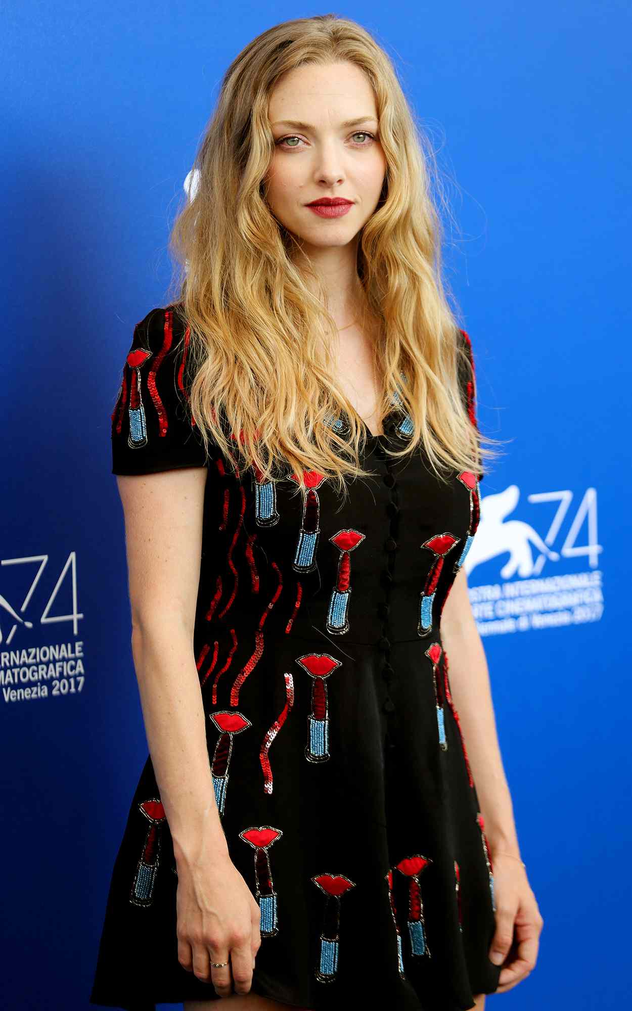 alex beatrice add Amanda Seyfried Nude Leaked photo
