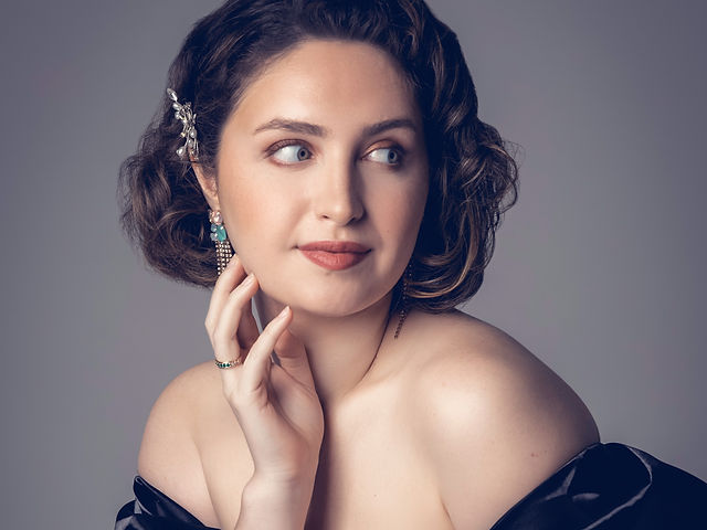 christine martinelli add Isabella Soprano photo