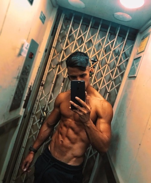 anak hoki add Gay Tumblr Bareback photo