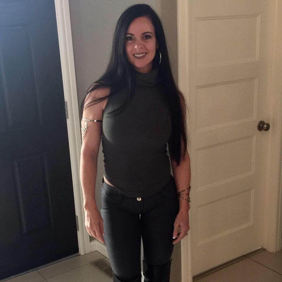 catherine rhoades add Seen My Mom Naked photo