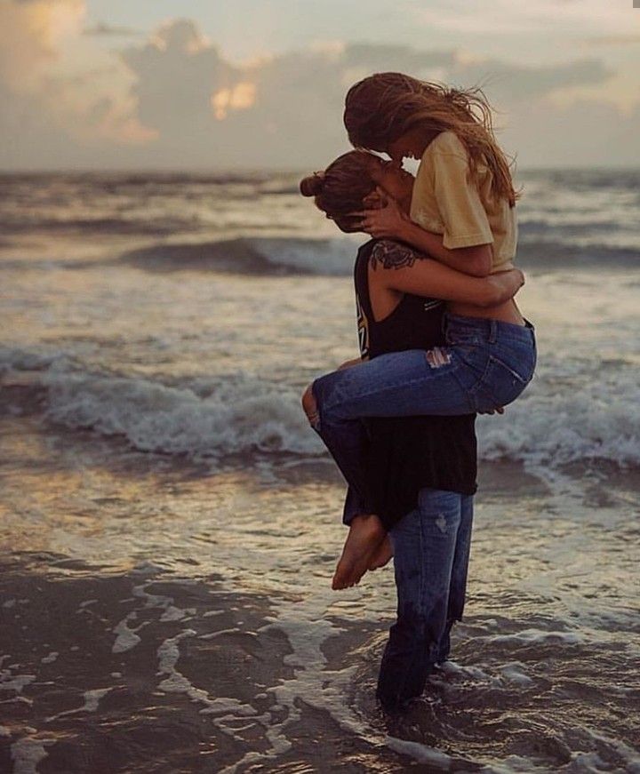 ashley lepine add Lesbian Cunnil photo