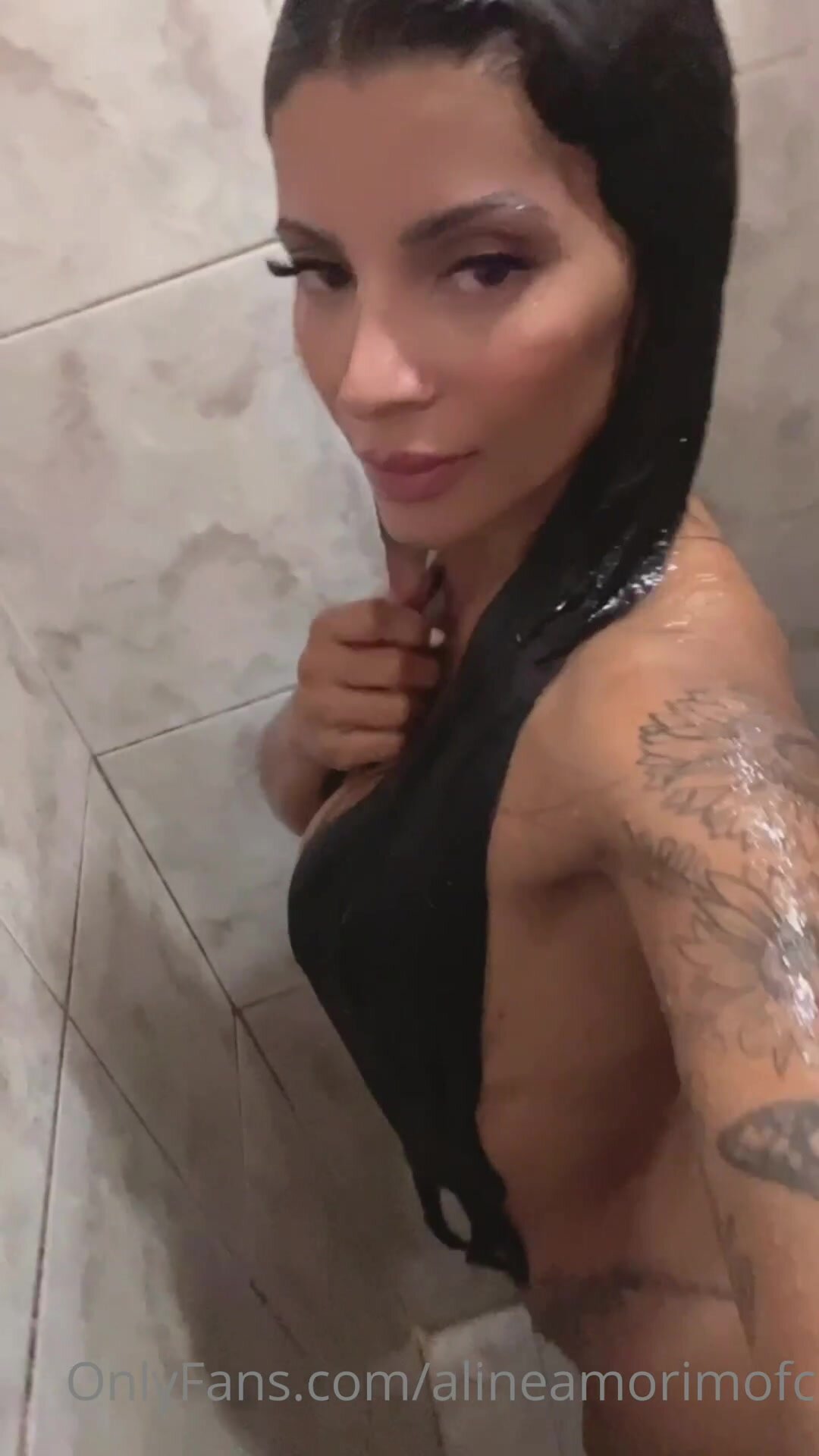 dejohn davis add Aline Amorim Pelada photo