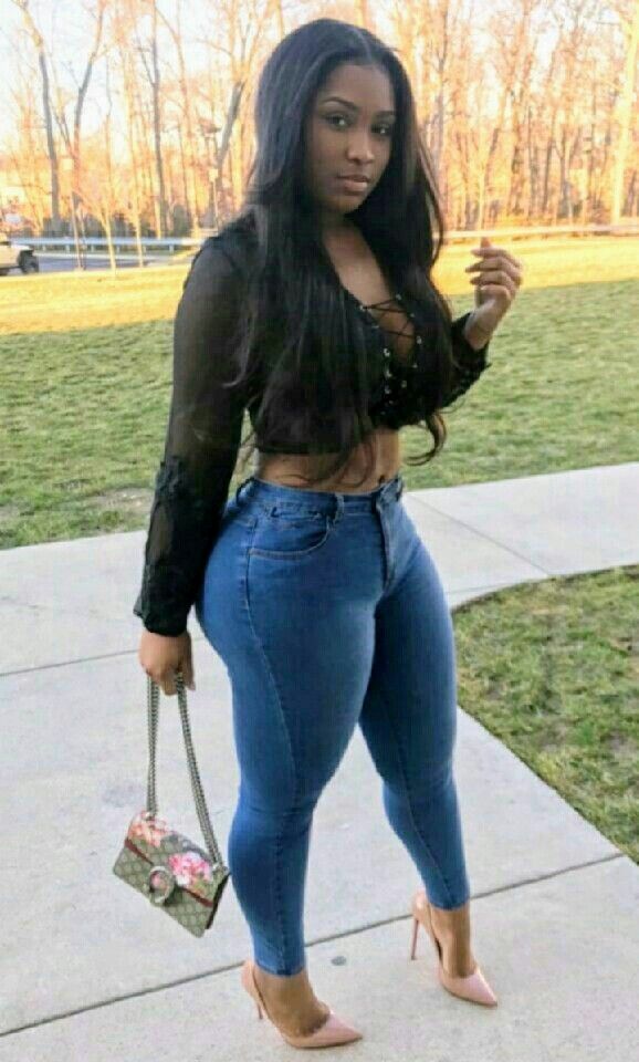 akash raj add Ebony Bottomless photo