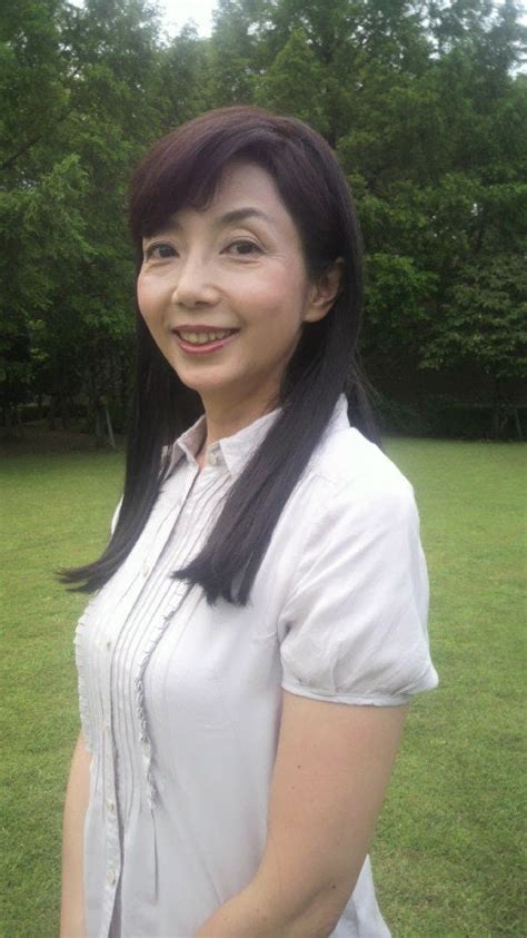 cra zy add Miki Aimoto photo