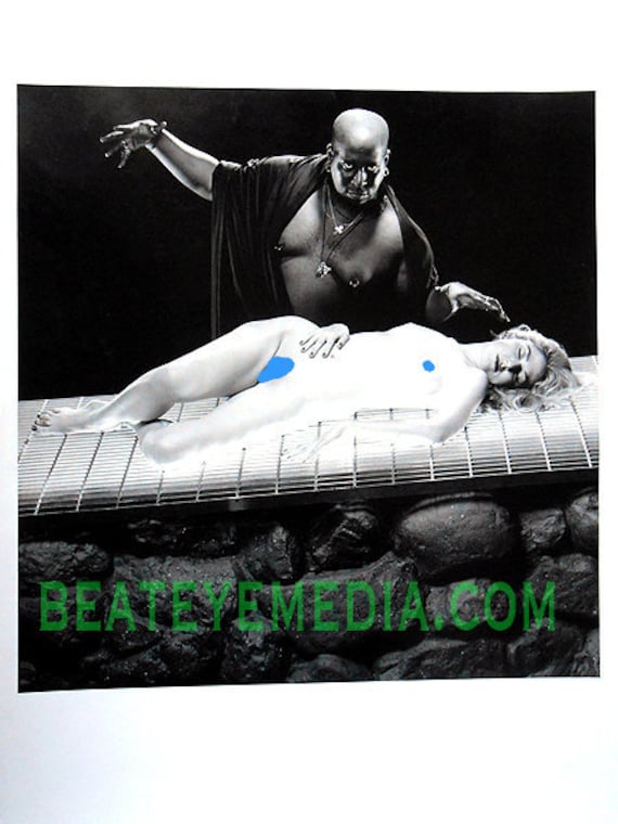cee add Bettue Bondage photo