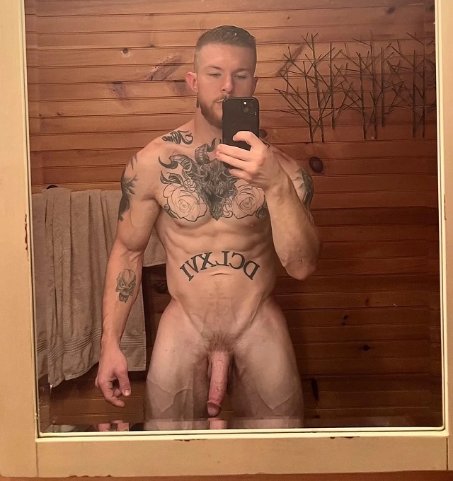 crimson chan add Amateur Male Nudes photo