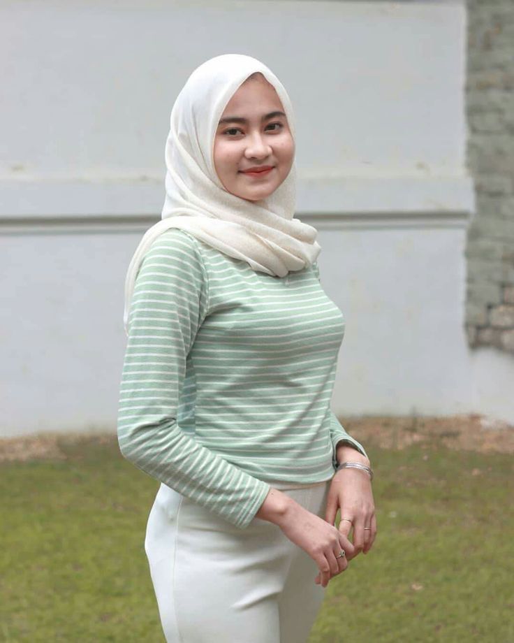 bayu febrianto add Jilbab Indo Porn photo