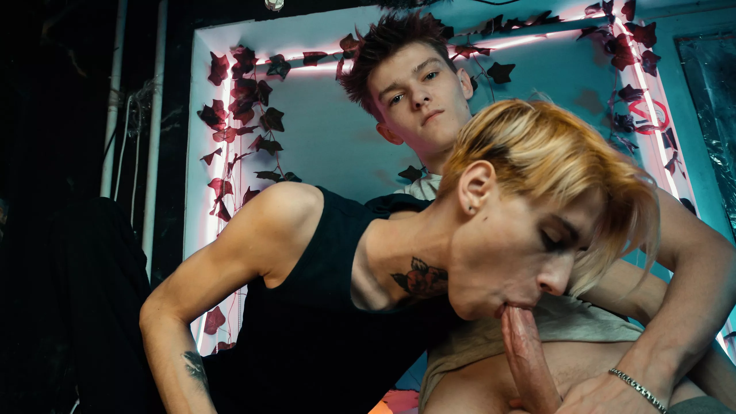 andrew lovejoy add Hard On During Massage photo