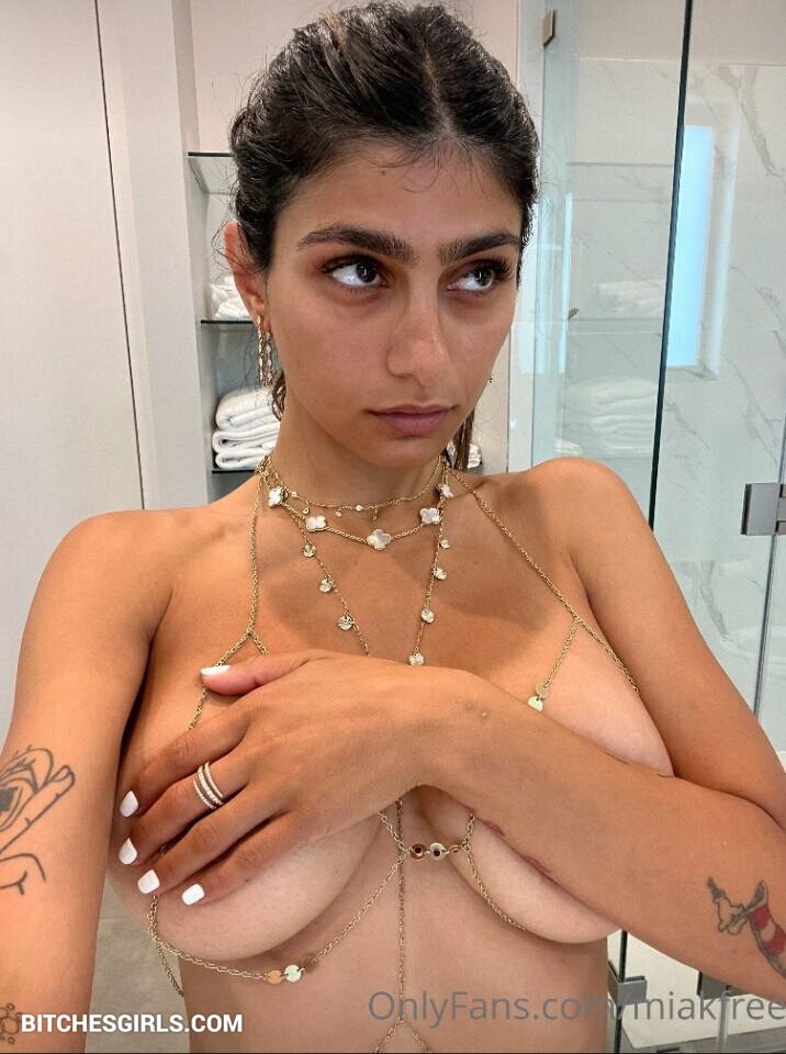 christopher theis add Mia K Nudes photo