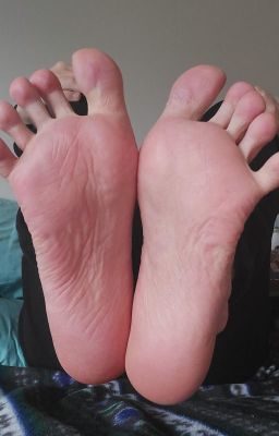 brady goodman add Neighbor Foot Worship photo