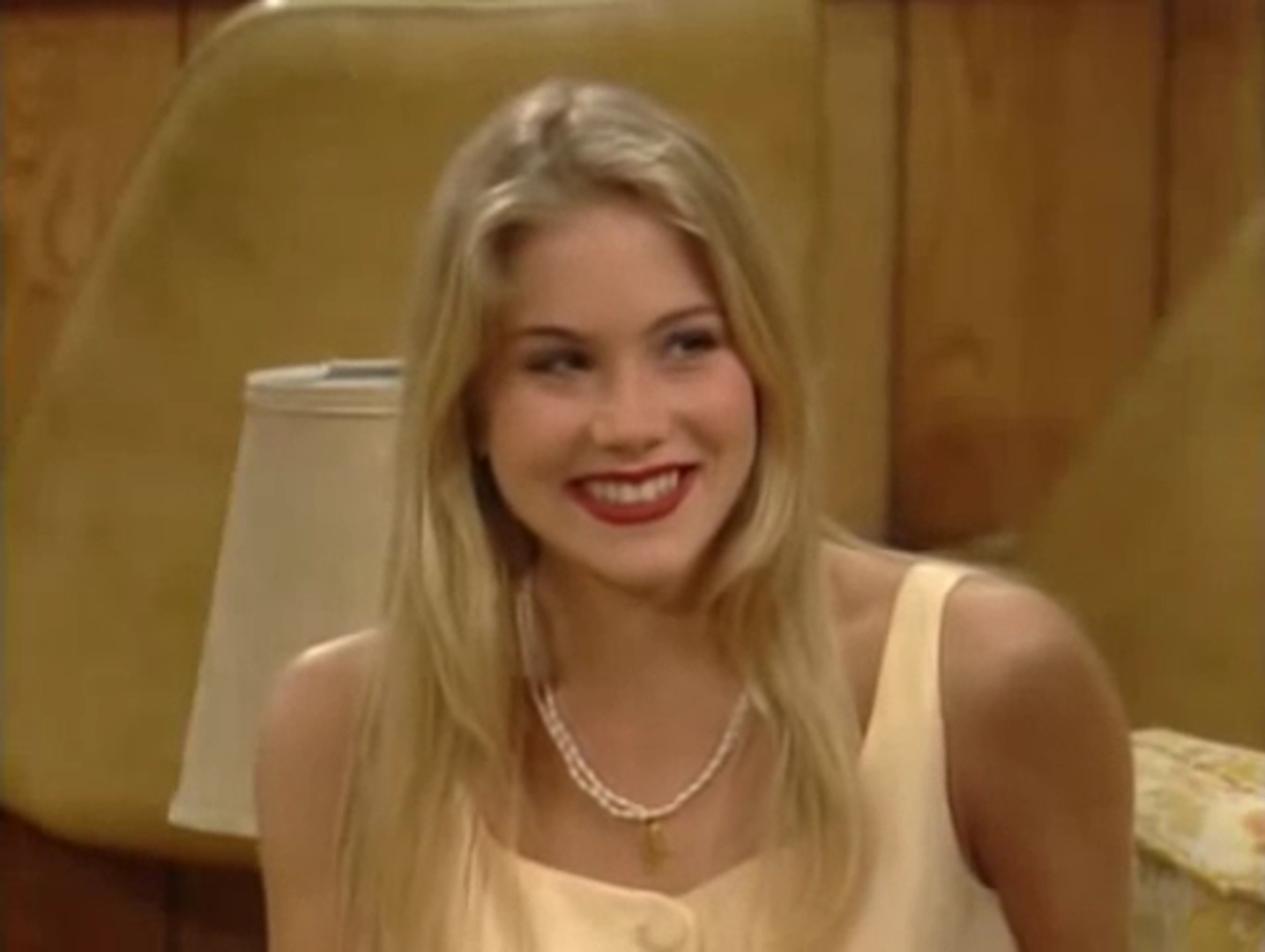 ben bens add Kelly Bundy Hot photo