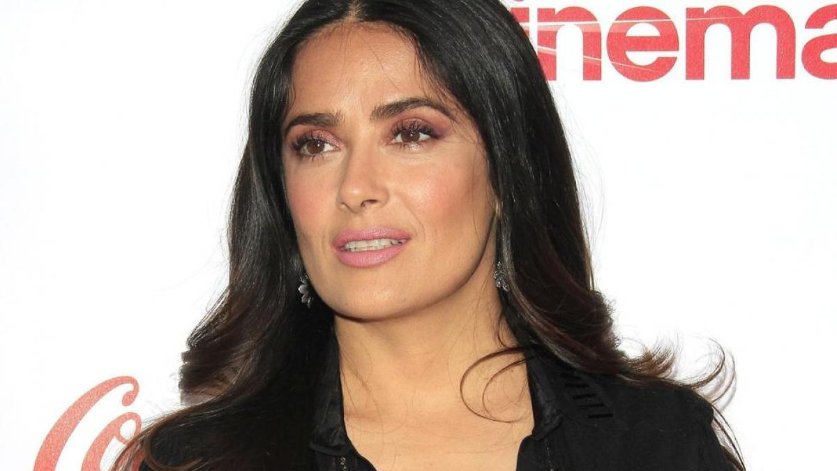 ashish k gupta add Salma Hayek Pornografia photo
