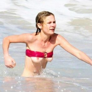 aaron valdes add Kirsten Dunst Nude Photos photo