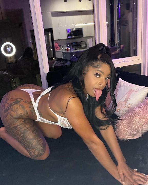 ashi de silva add Mia Mercy Porn photo