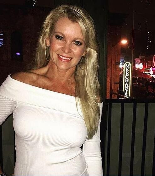 cybele robinson add 40s Milf photo
