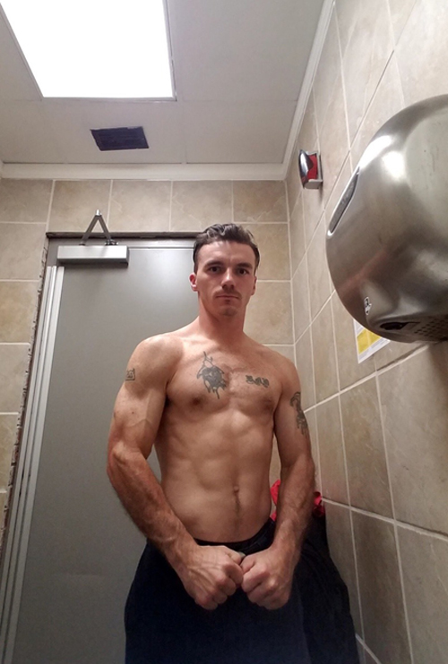 david ryalls add Hot Naked Straight Dudes photo