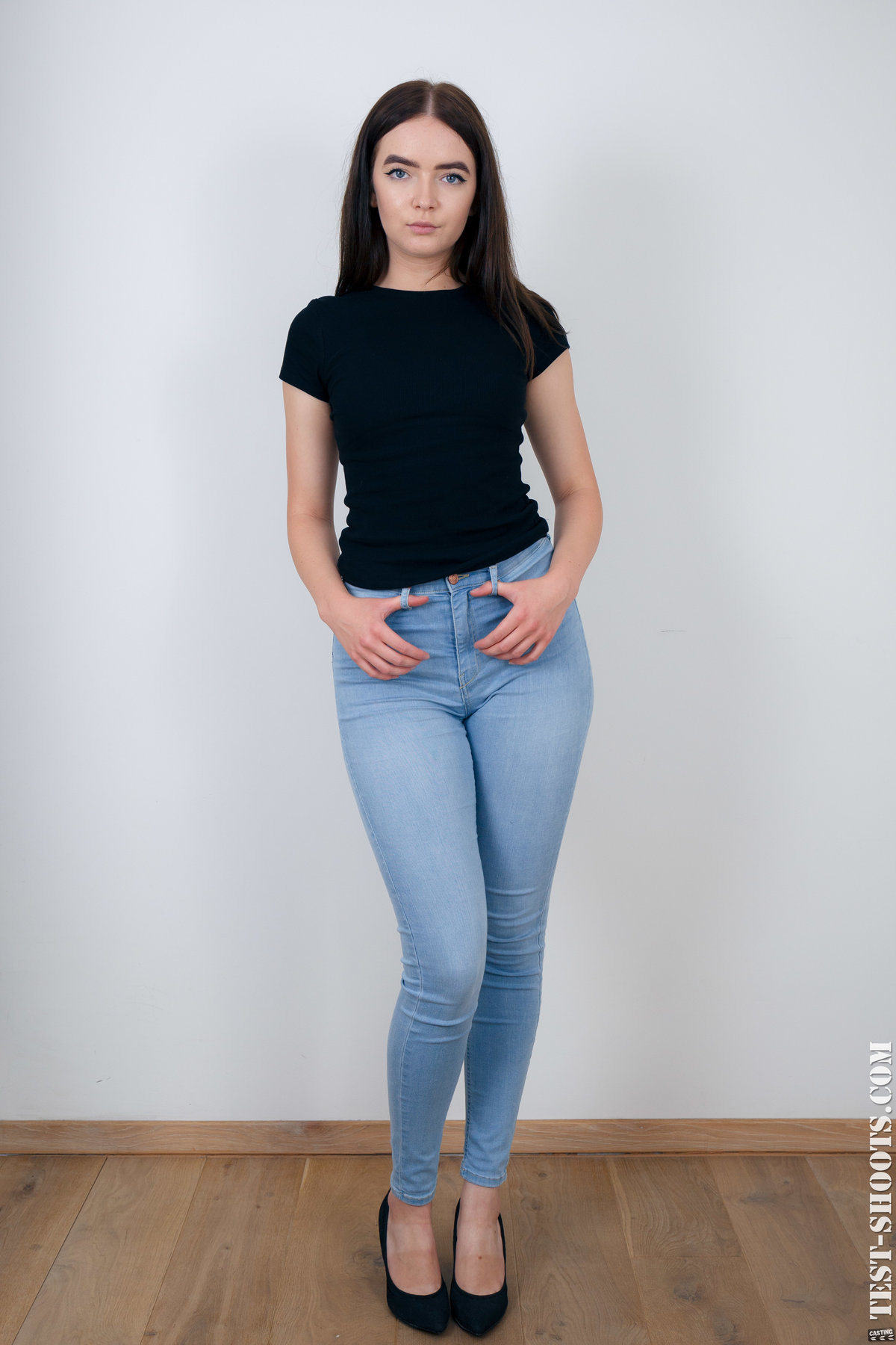 adrienne mckinney add Phoneoscase Nude photo