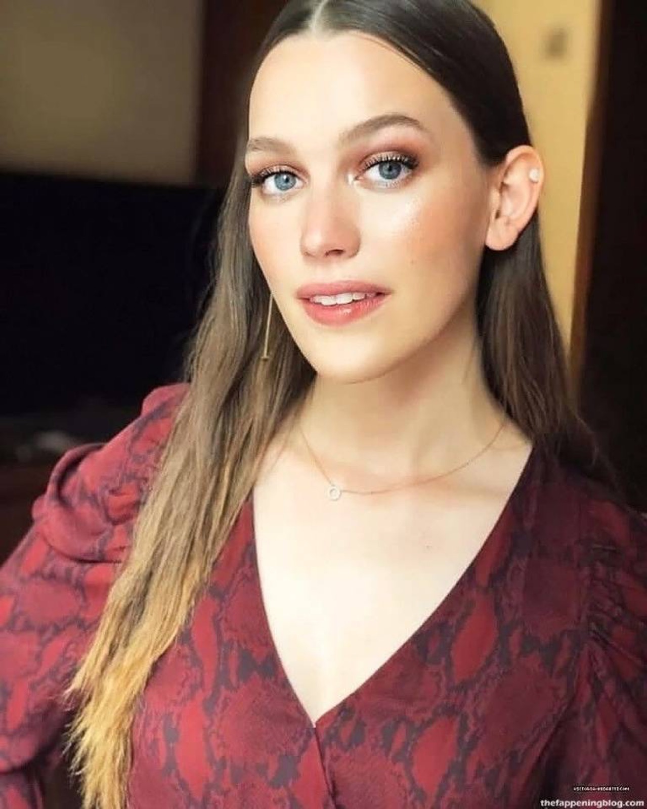 doris f robinson add Victoria Pedretti Sexy photo
