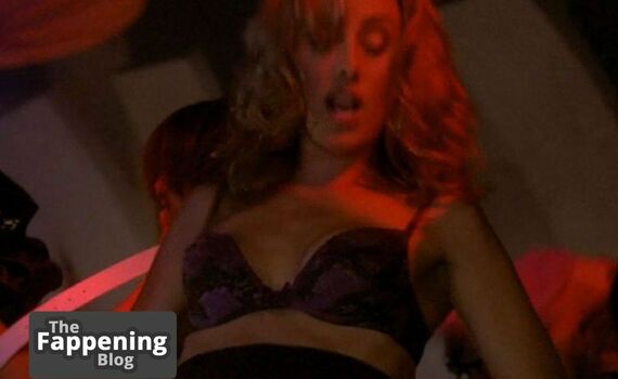 cris bron add Kim Raver Nude photo