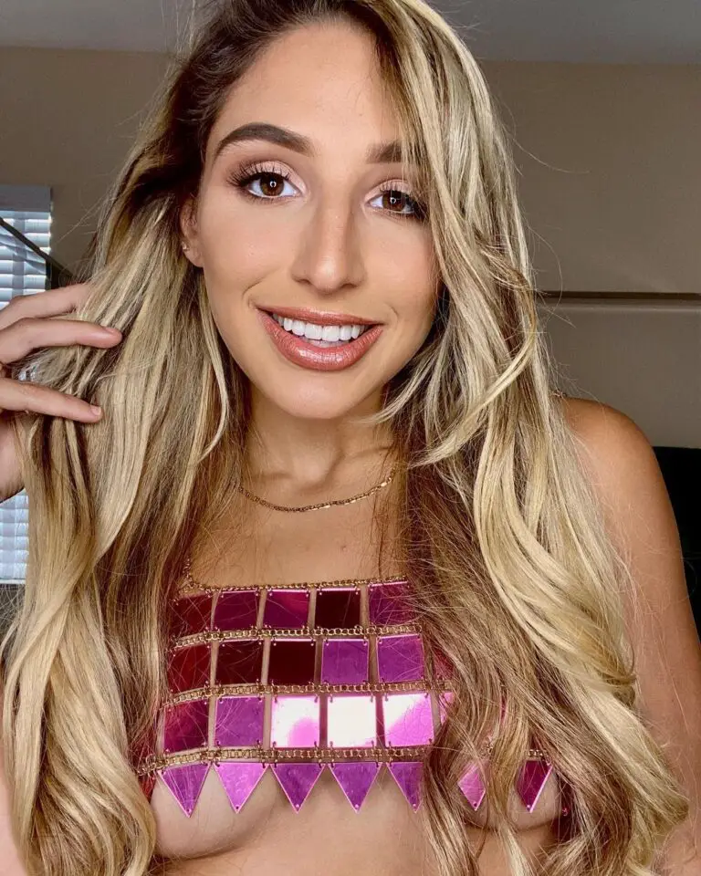 barbara huang add Abella Danger Piss photo